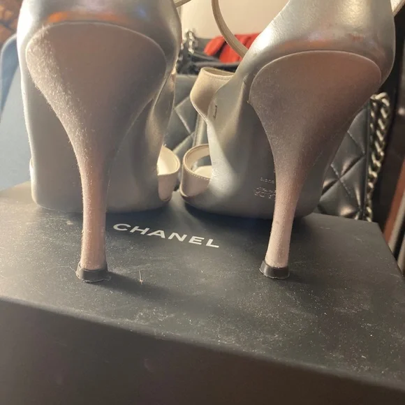 Vintage Prada shoes - Picture 11 of 12